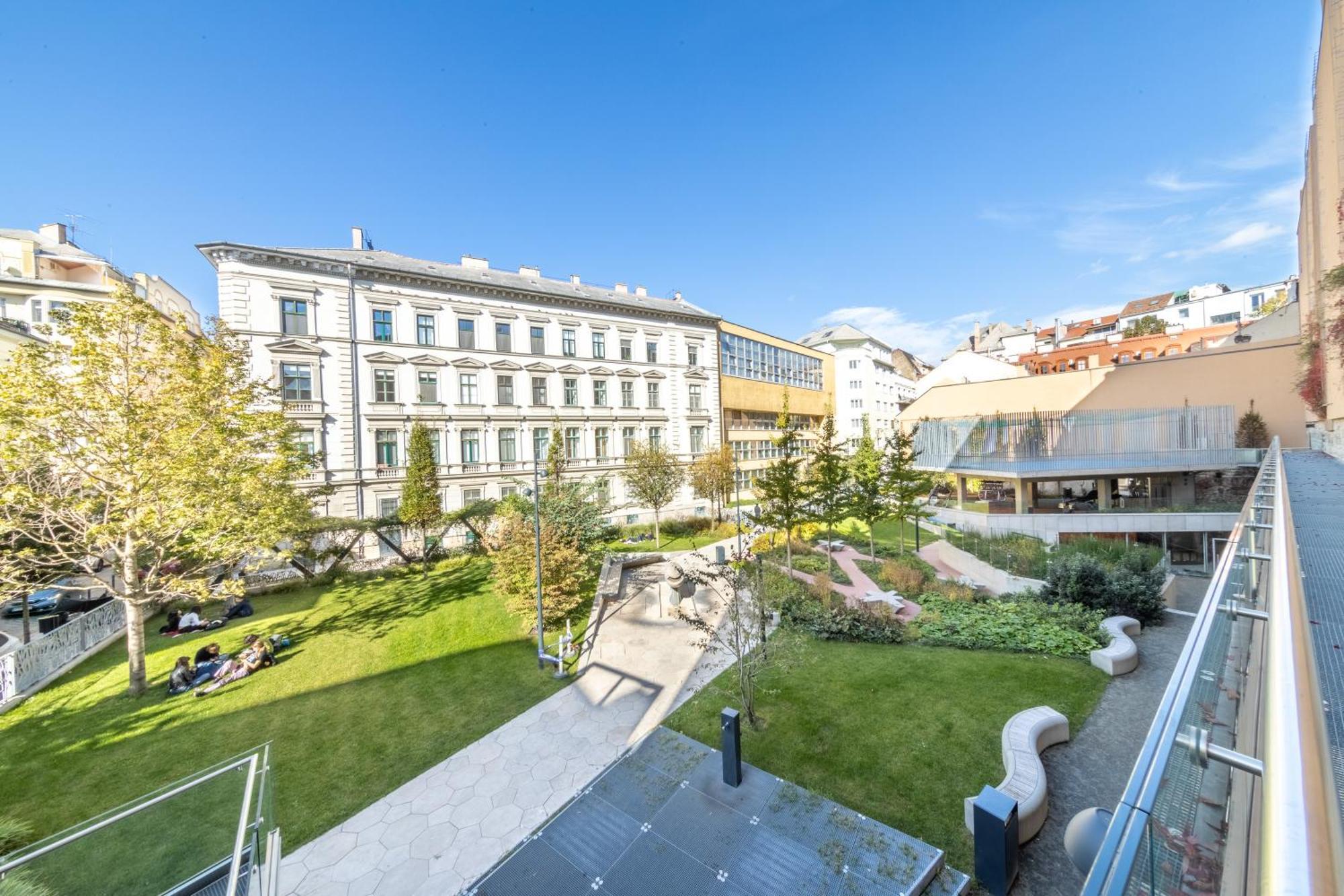 Georgina Apartment Boedapest Buitenkant foto