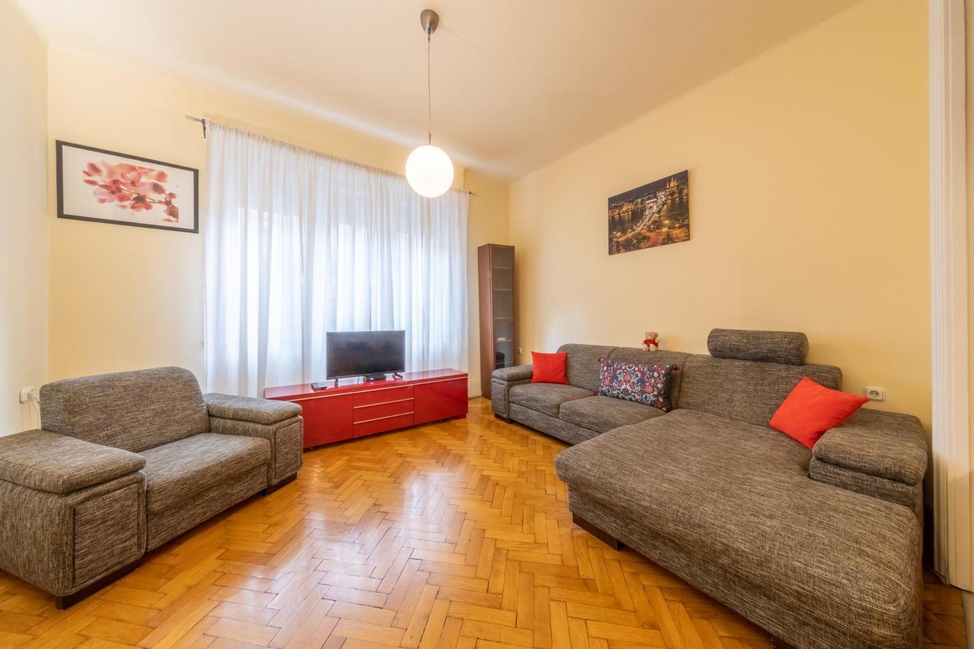 Georgina Apartment Boedapest Buitenkant foto