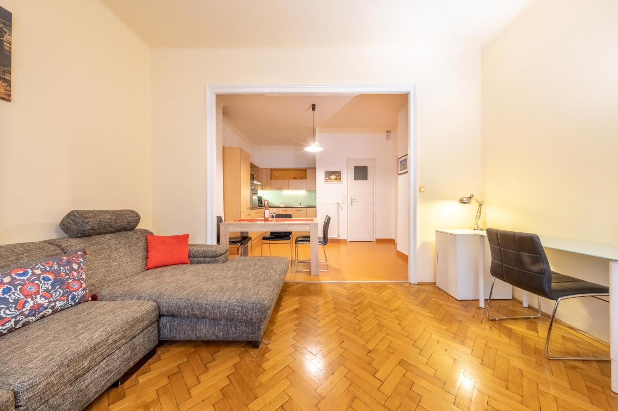 Georgina Apartment Boedapest Buitenkant foto